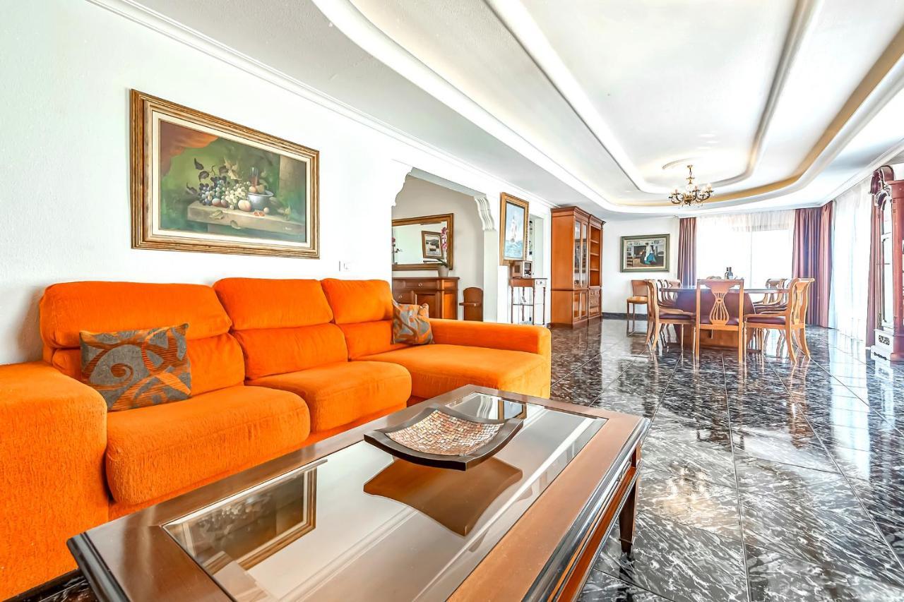 Raquel With Private Pool And Sea View Los Menores